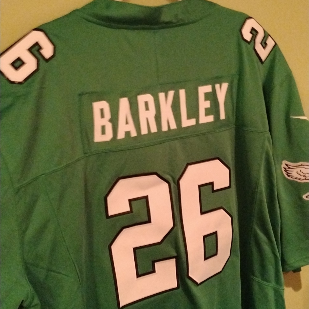 NWT. Saquon Barkley 26 EAGLES Nike Jersey  Tried on. Dri Fit. 3x fits like 2x.